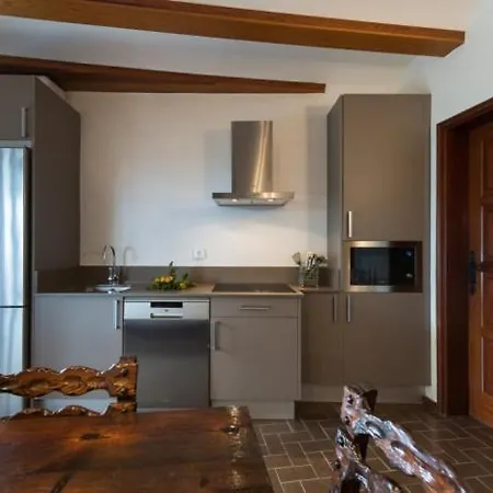 Vivelorural Casa En Grupos Con Piscina